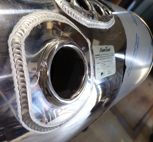 79 Gallons 23"D x 43.97"L - Peterbilt Style - Center Fill Polished
