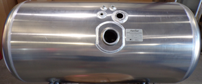 101 Gallons 26"D x 43.75"L - Peterbilt Style - Center Fill Milgrade