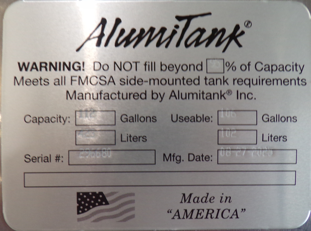 101 Gallons 26"D x 43.75"L - Peterbilt Style - Center Fill Milgrade