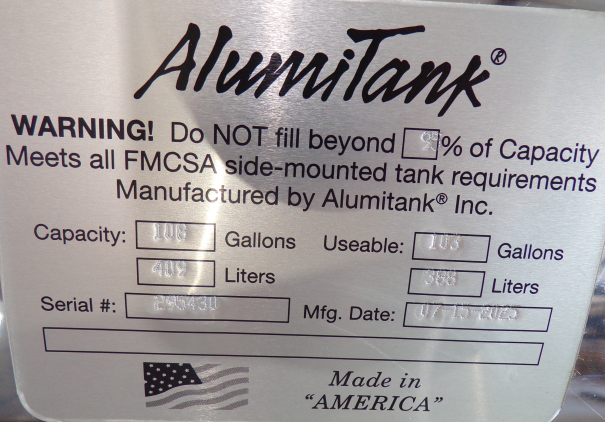 107 Gallons 24.5"D x 52.5"L - Kenworth Style - Front Fill Polished